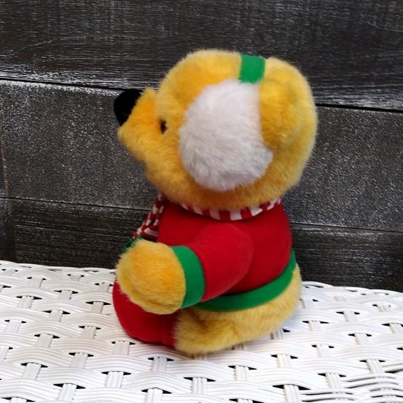 Mattel Disney Winnie The Pooh 10” Holiday Christmas Plush Vintage Earmuffs 1997 - Picture 3 of 7